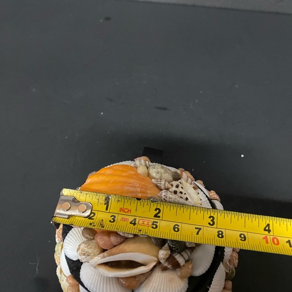 Genuine Shell Covered Trinket Box - Picture 8 of 9